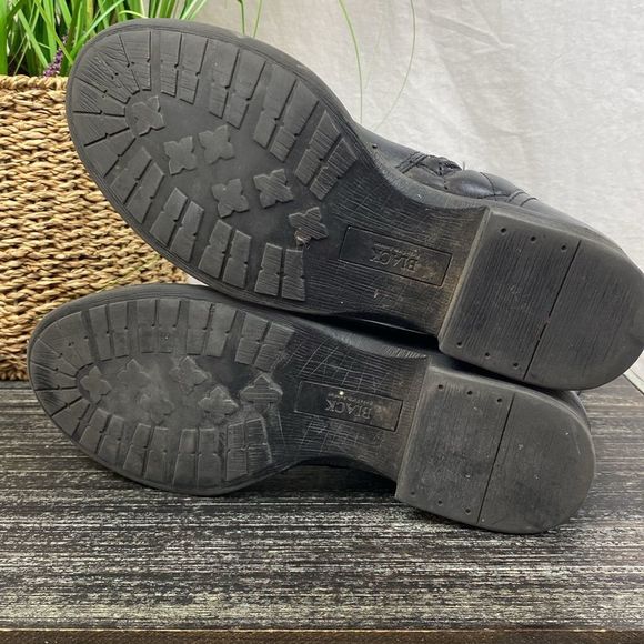 Saks 5th Avenue Black Quilted Zip Up Buckle Moto Calf Boots 7 - Picture 6 of 7